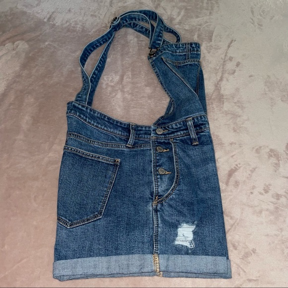 Old navy distressed overall short size M - Picture 4 of 8